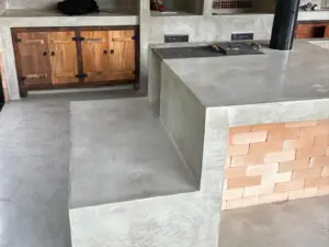 Versatilidade Balcão Cimento Queimado