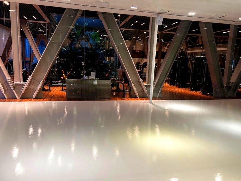 Piso Poliuretano Evopiso Obra em Academia BodyTech Shopping Iguatemi
