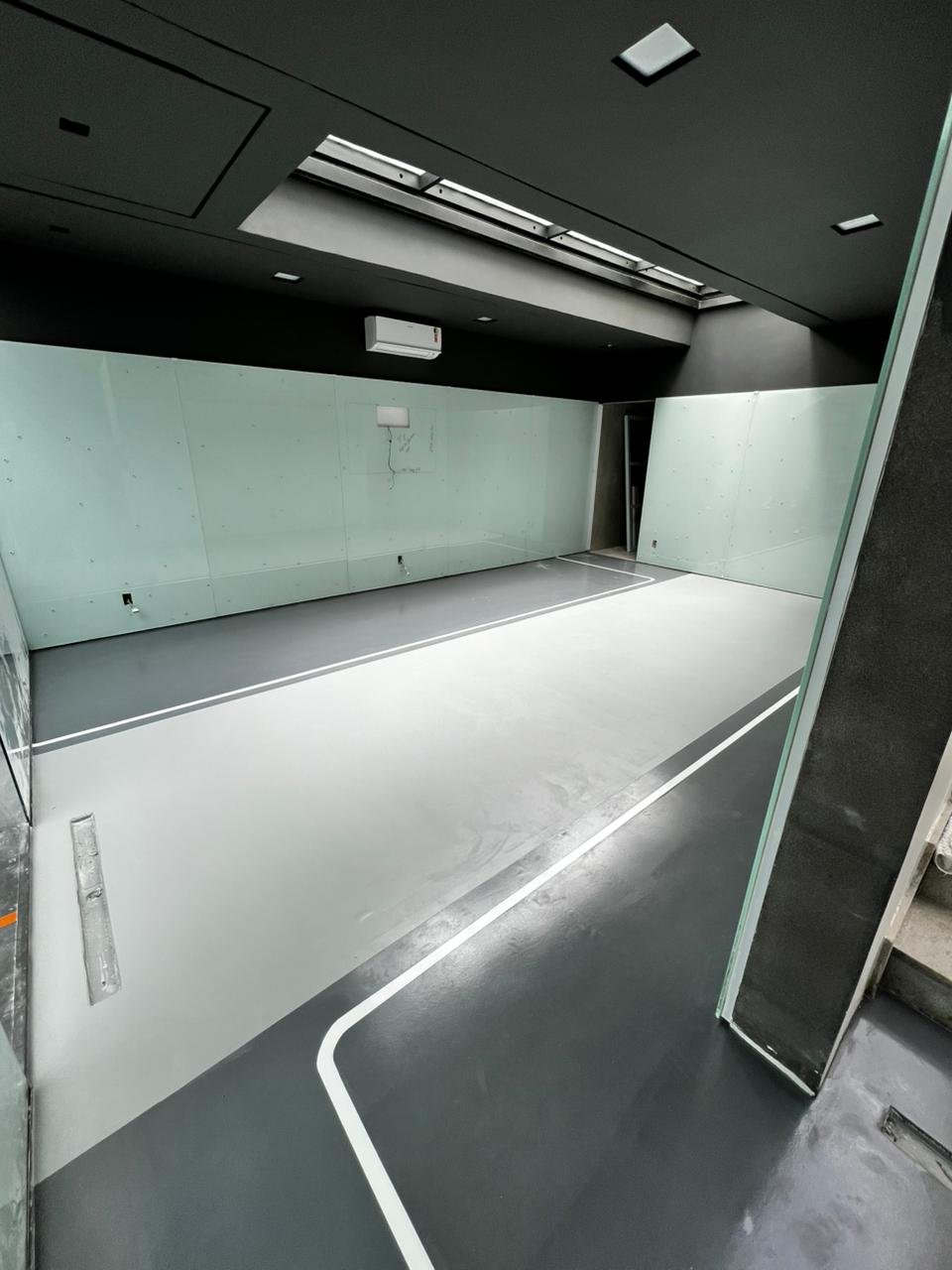 Piso-pu-com- granulado-de- borracha-obra-Sao-Caetano-perfil